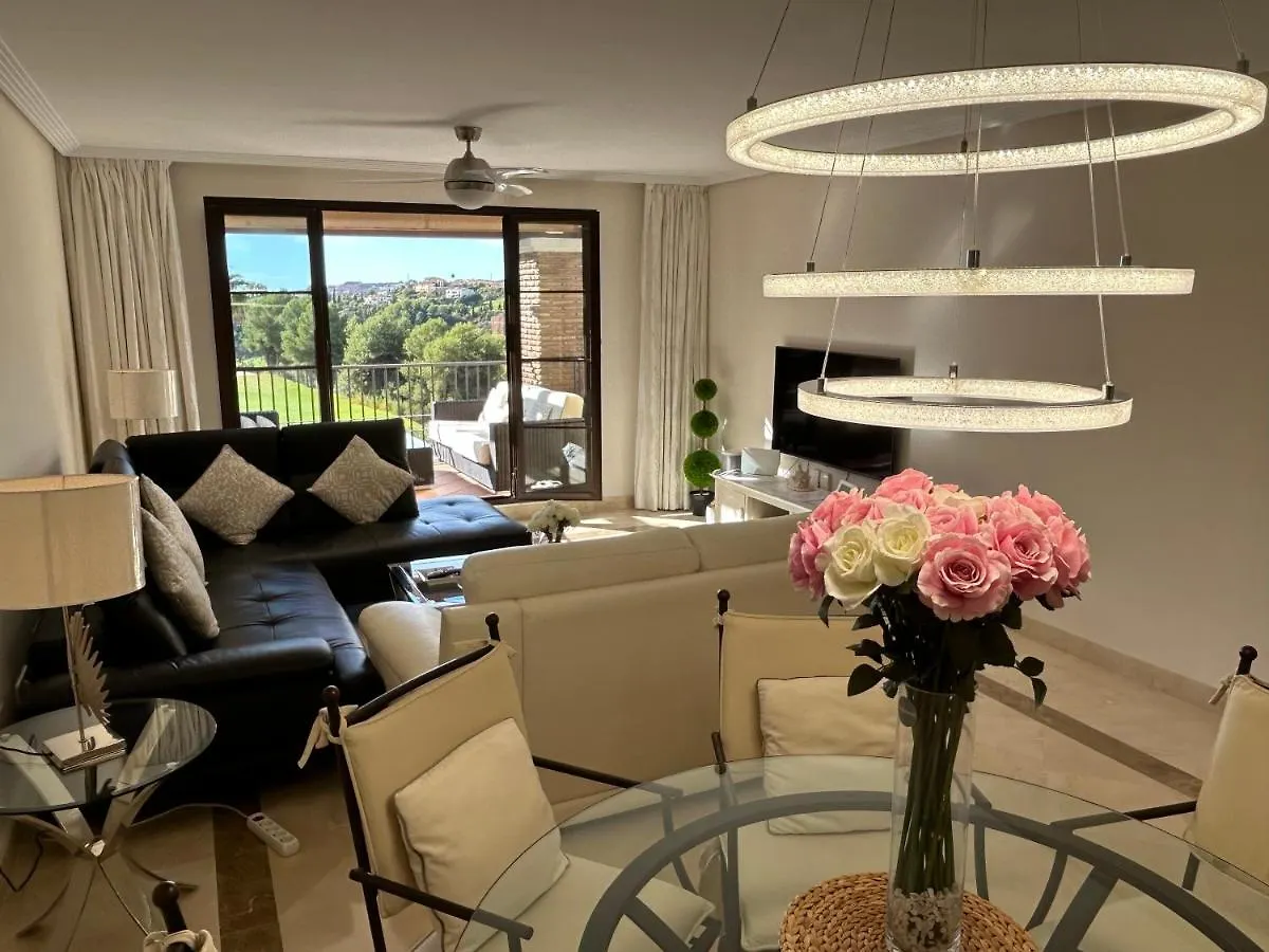 Penthouse Karina Los Arqueros Benahavis 0*,  Spain
